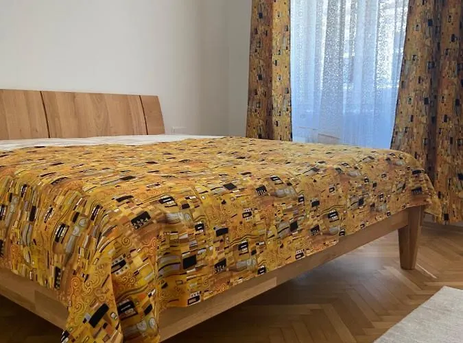 Апартаменти Klimtsuites *